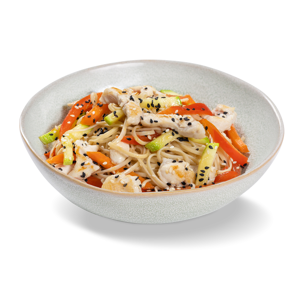лапша Яичная с курицей и овощами